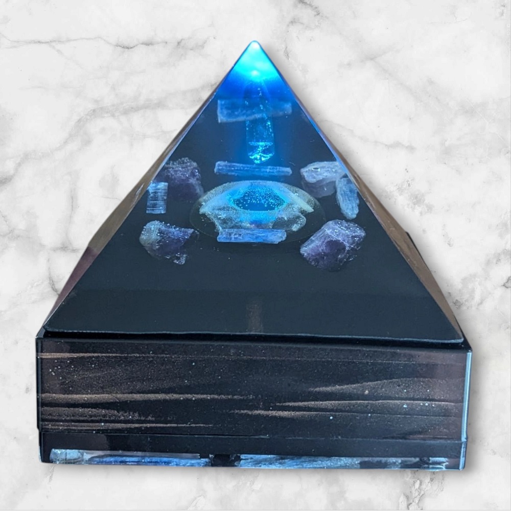 Solara Orgonite Pyramid