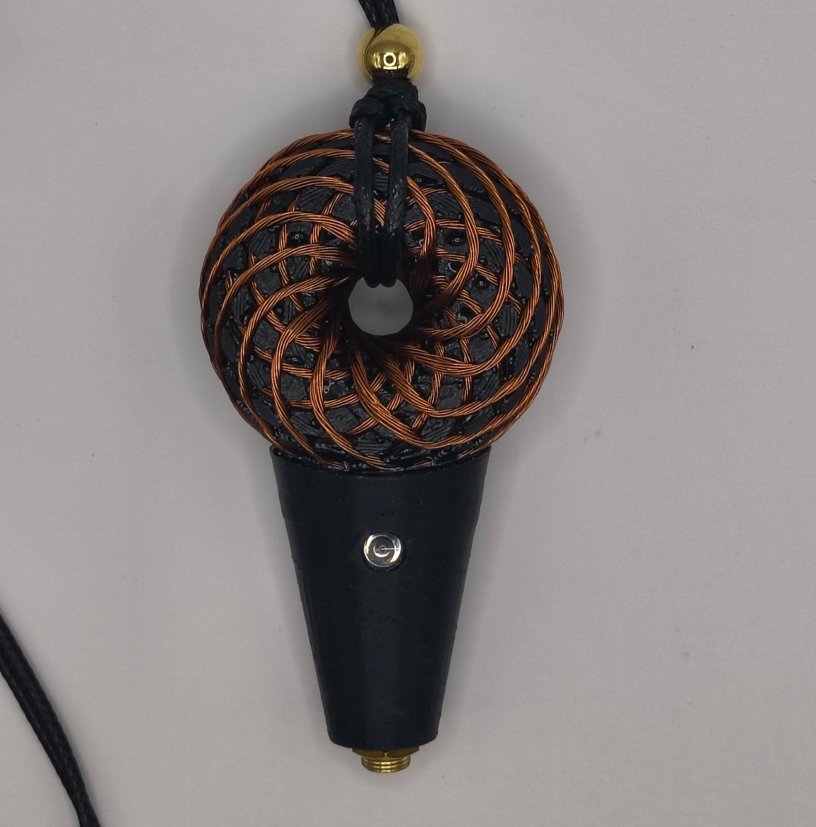 Oi-Pendant, PEMF Frequency Generator PLUS Portable Amplifier